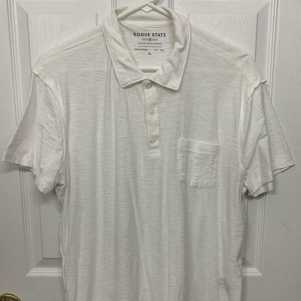 ROGUE STATE Men’s White Short Sleeve Polo Shirt